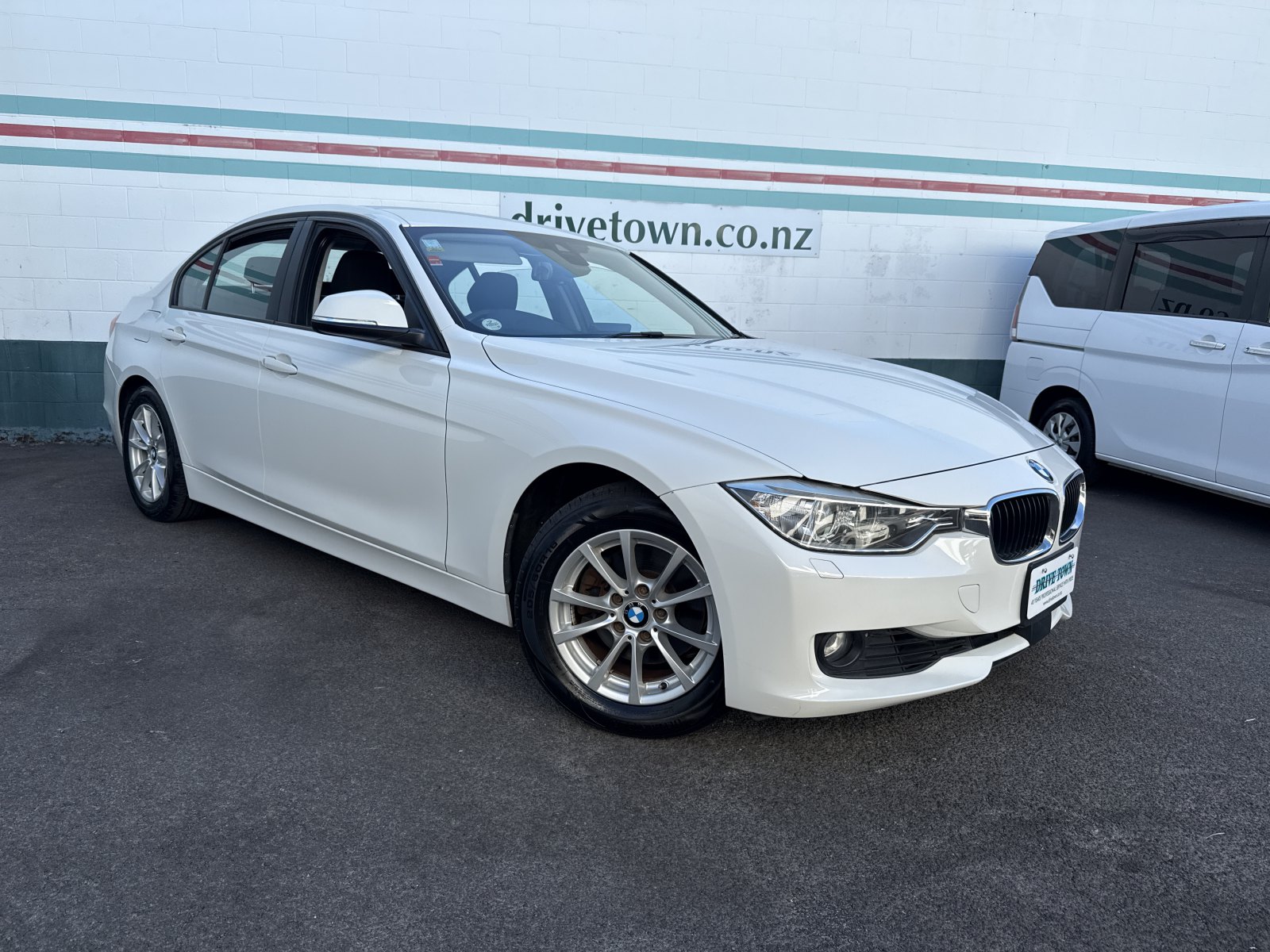 2015 BMW 320i