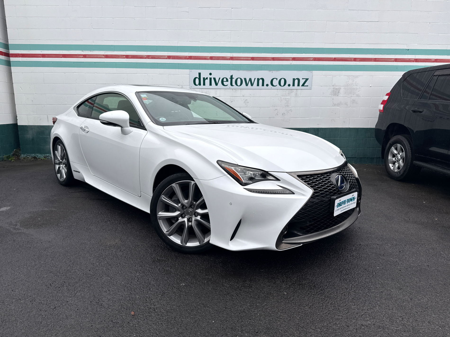 2015 LEXUS RC300h Hybrid Leather Sunroof