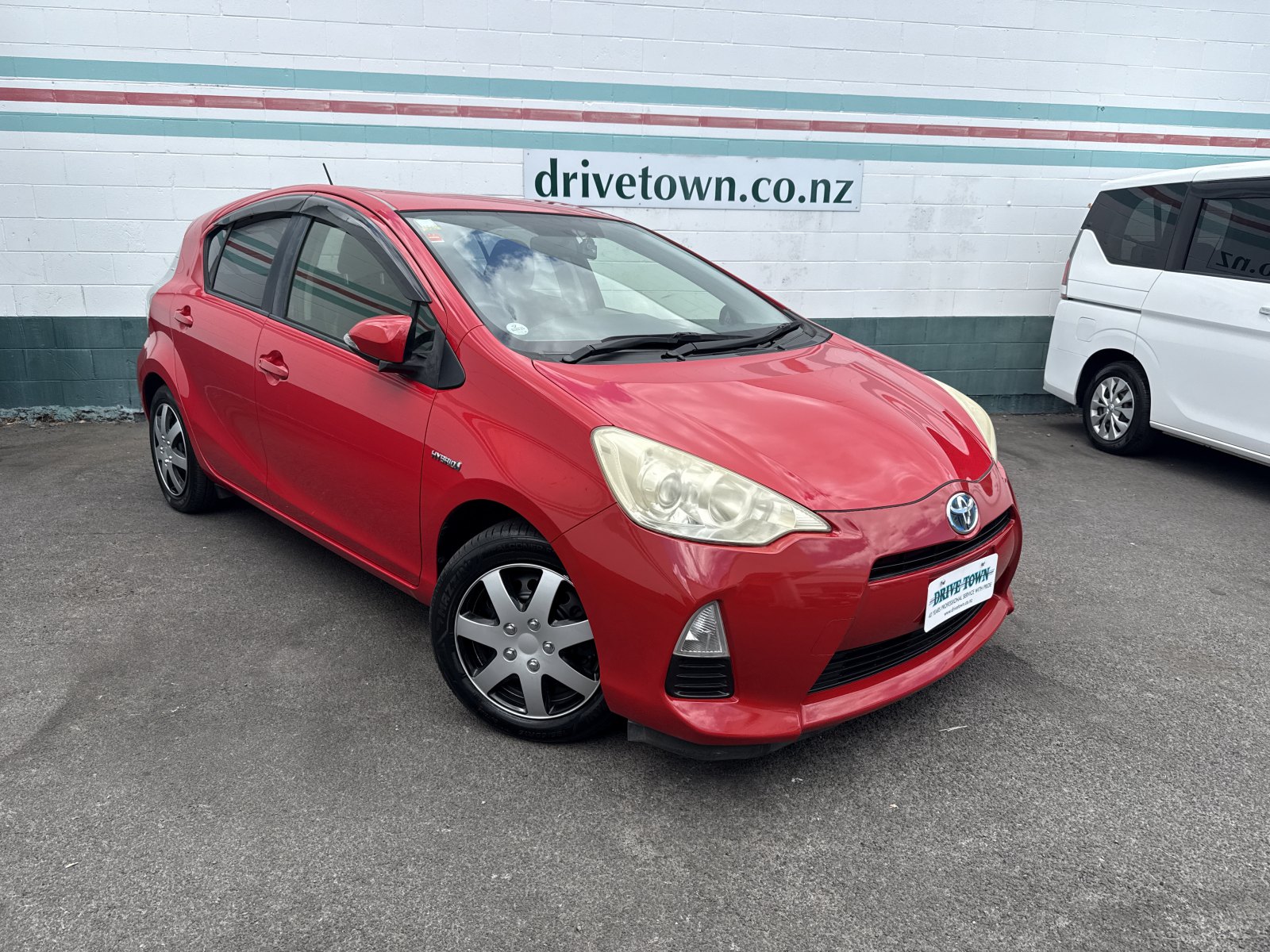 2013 TOYOTA AQUA Hybrid G