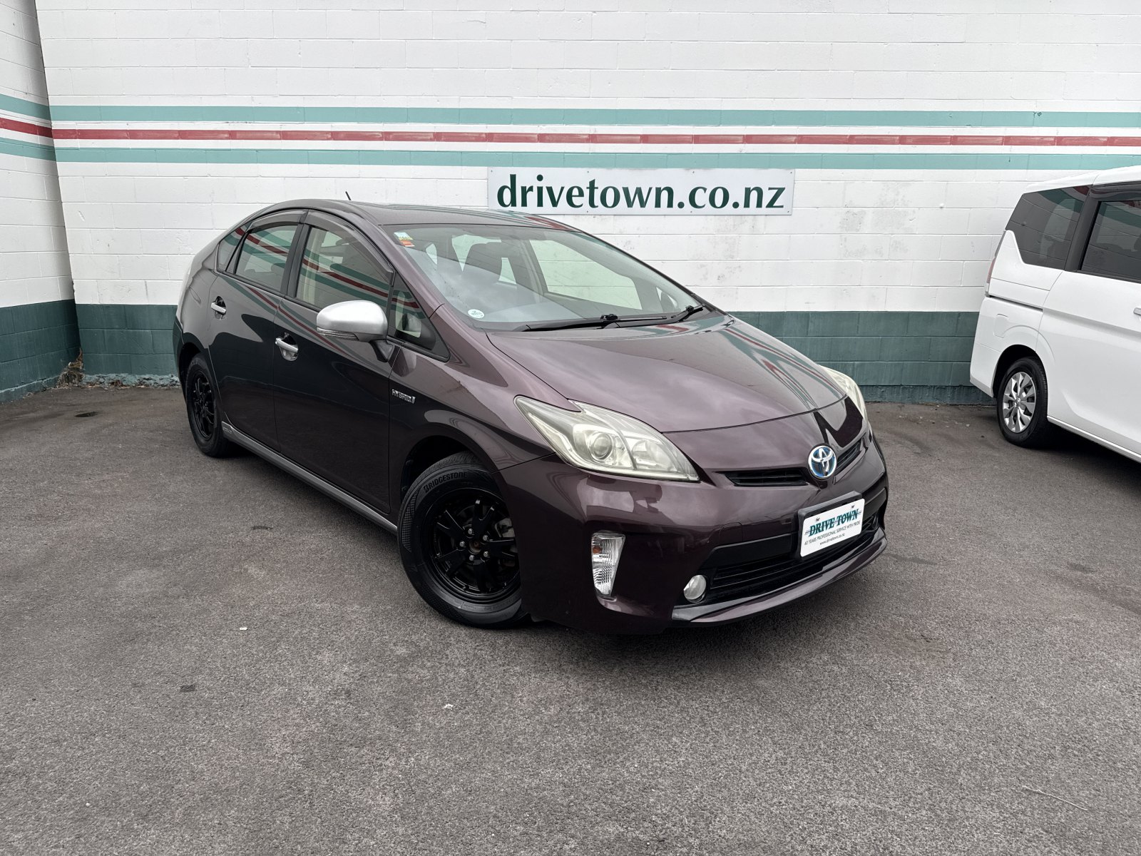 2013 TOYOTA PRIUS Hybrid S