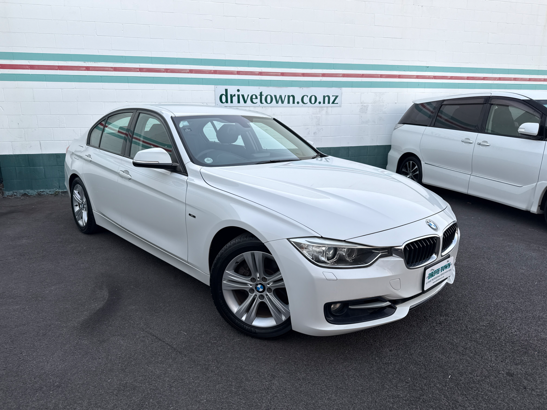 2013 BMW 320i Sport