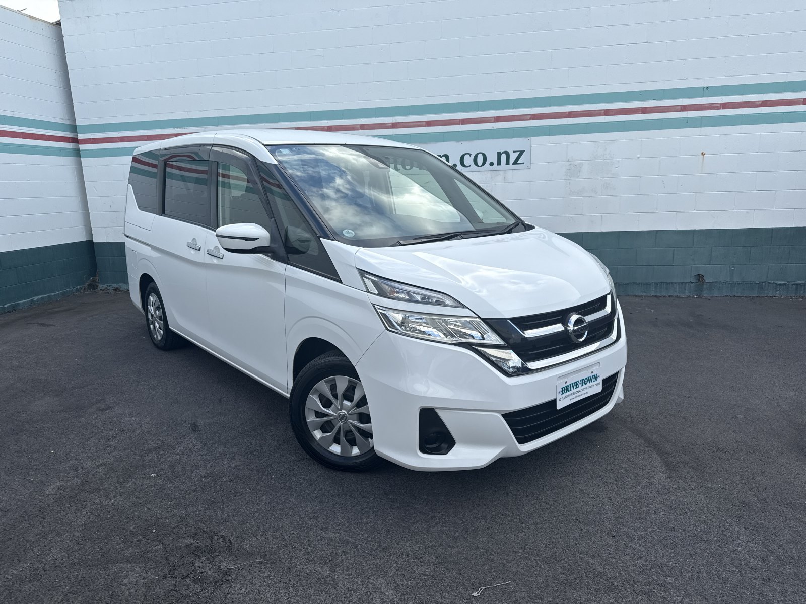 2018 NISSAN SERENA New Model
