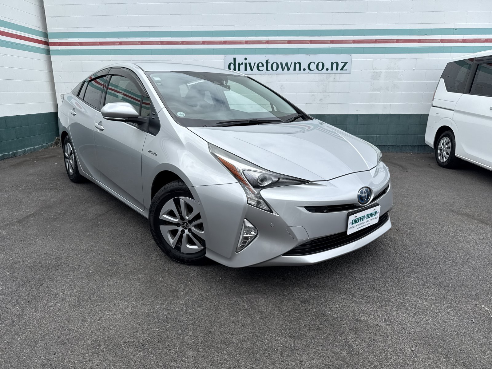 2018 TOYOTA PRIUS Hybrid A Safety Sensing