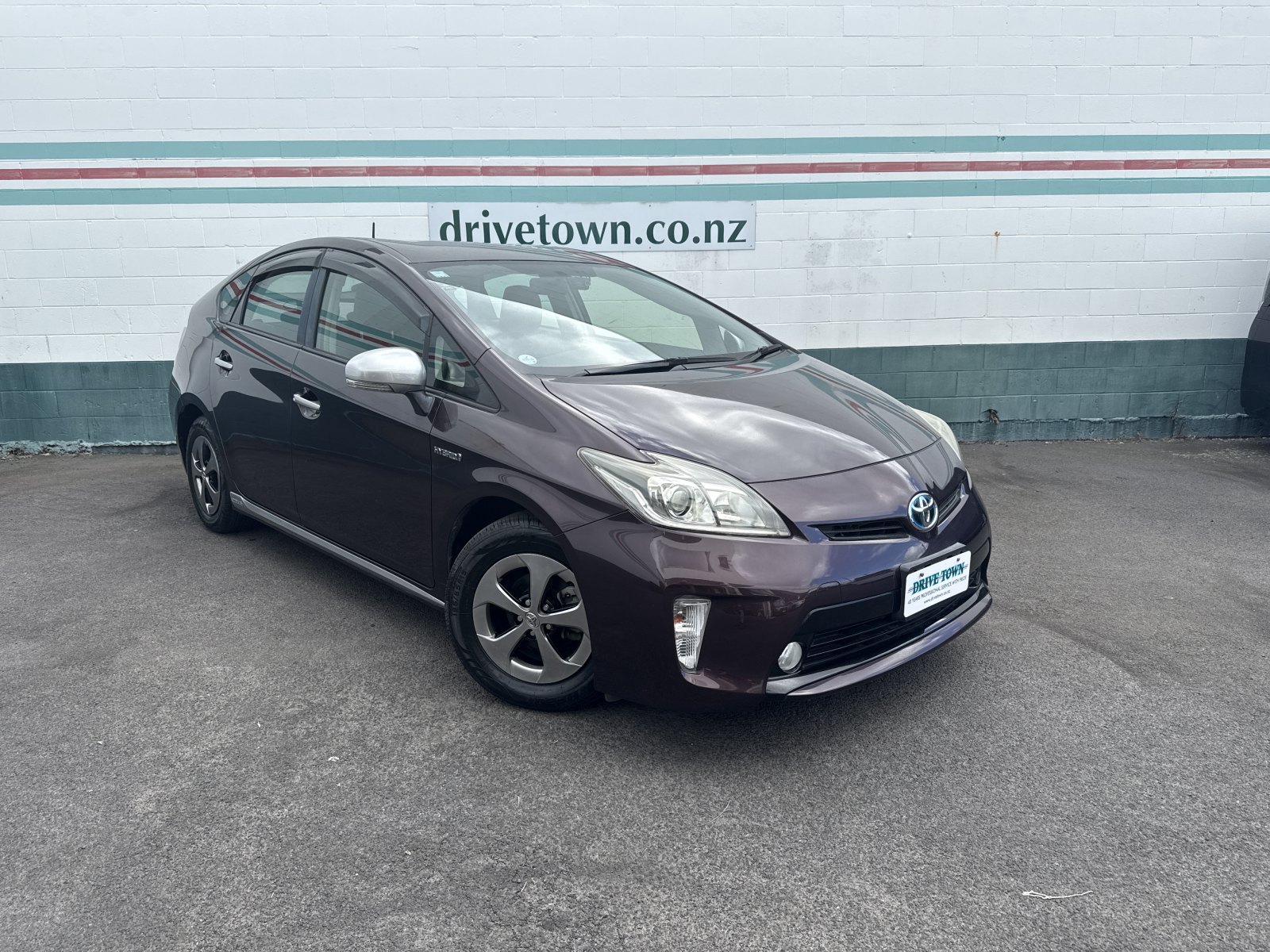 2014 TOYOTA PRIUS Hybrid S