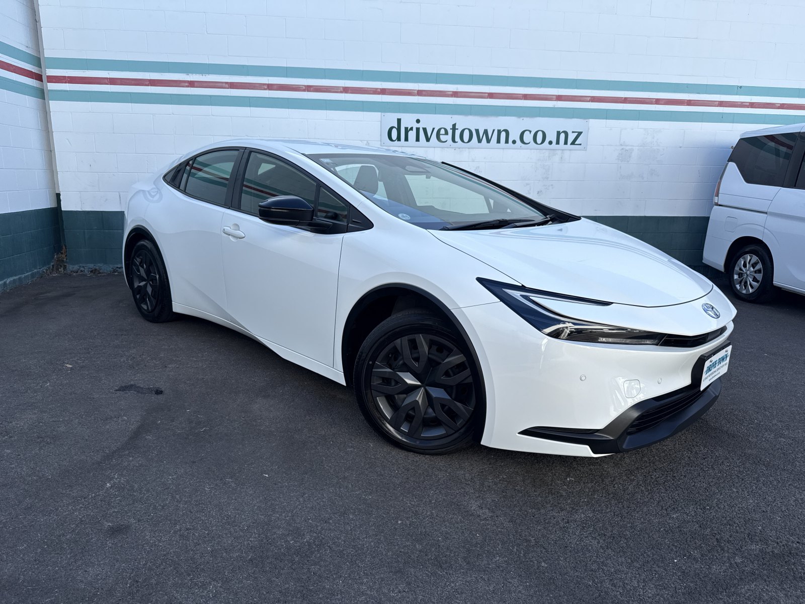 2023 TOYOTA PRIUS Hybrid X New Model