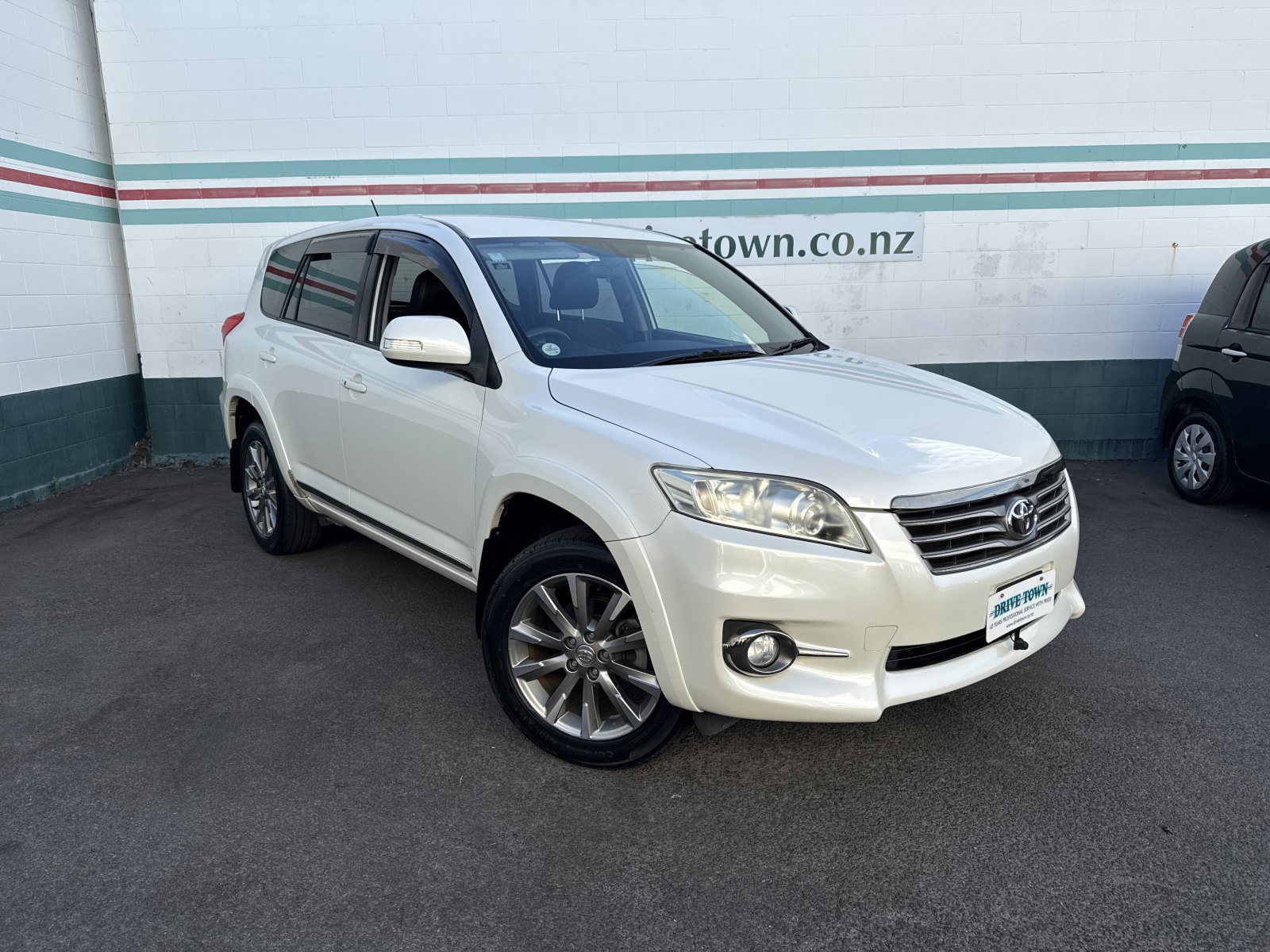 2013 TOYOTA VANGAURD 240S 7 Seat S Package