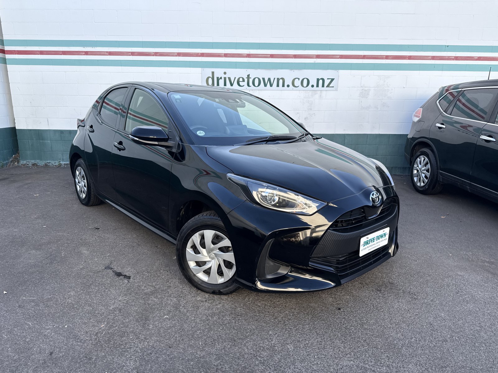 2022 TOYOTA YARIS 1.5X 4WD