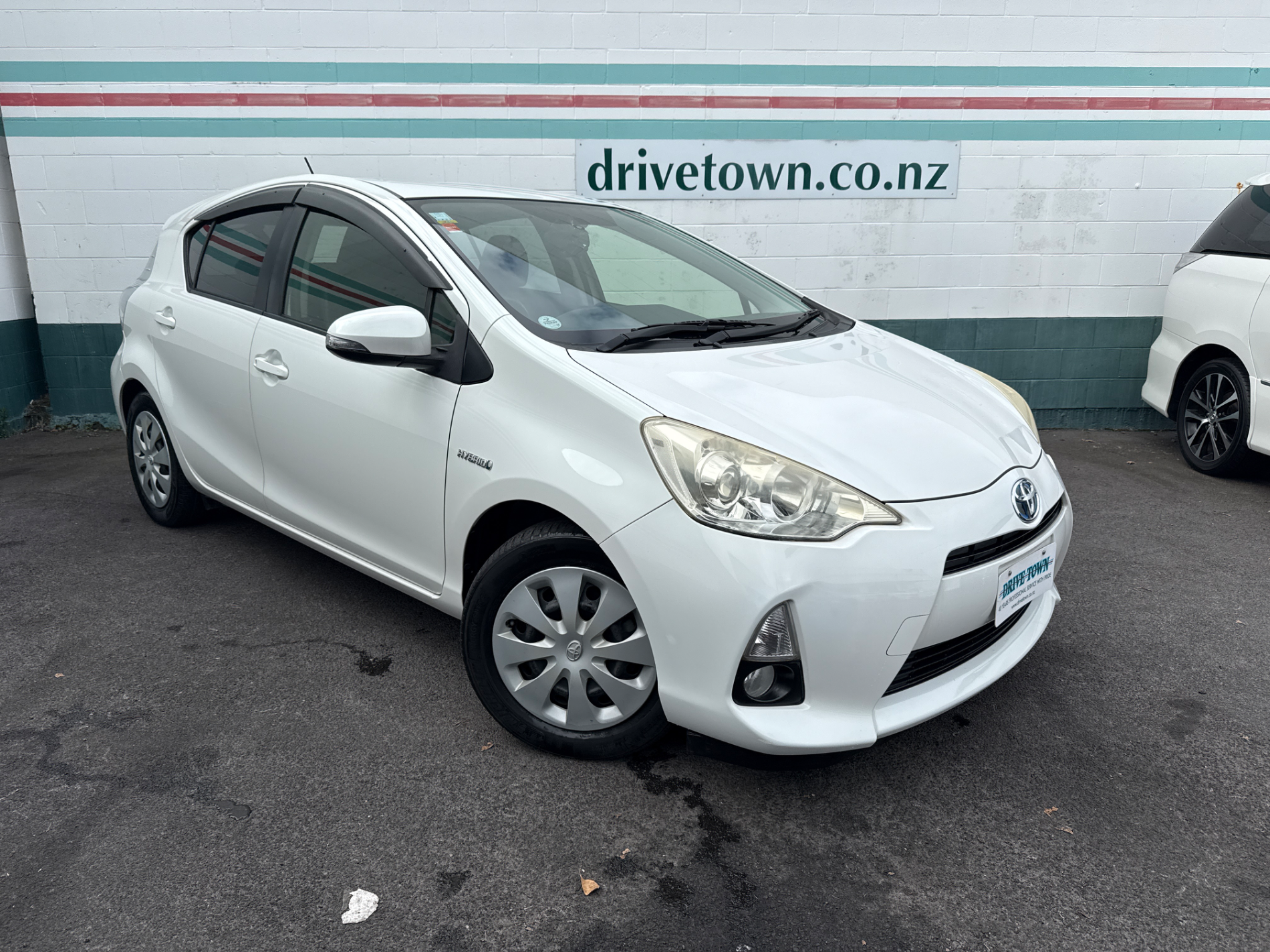 2013 TOYOTA AQUA Hybrid G Push Start Leather